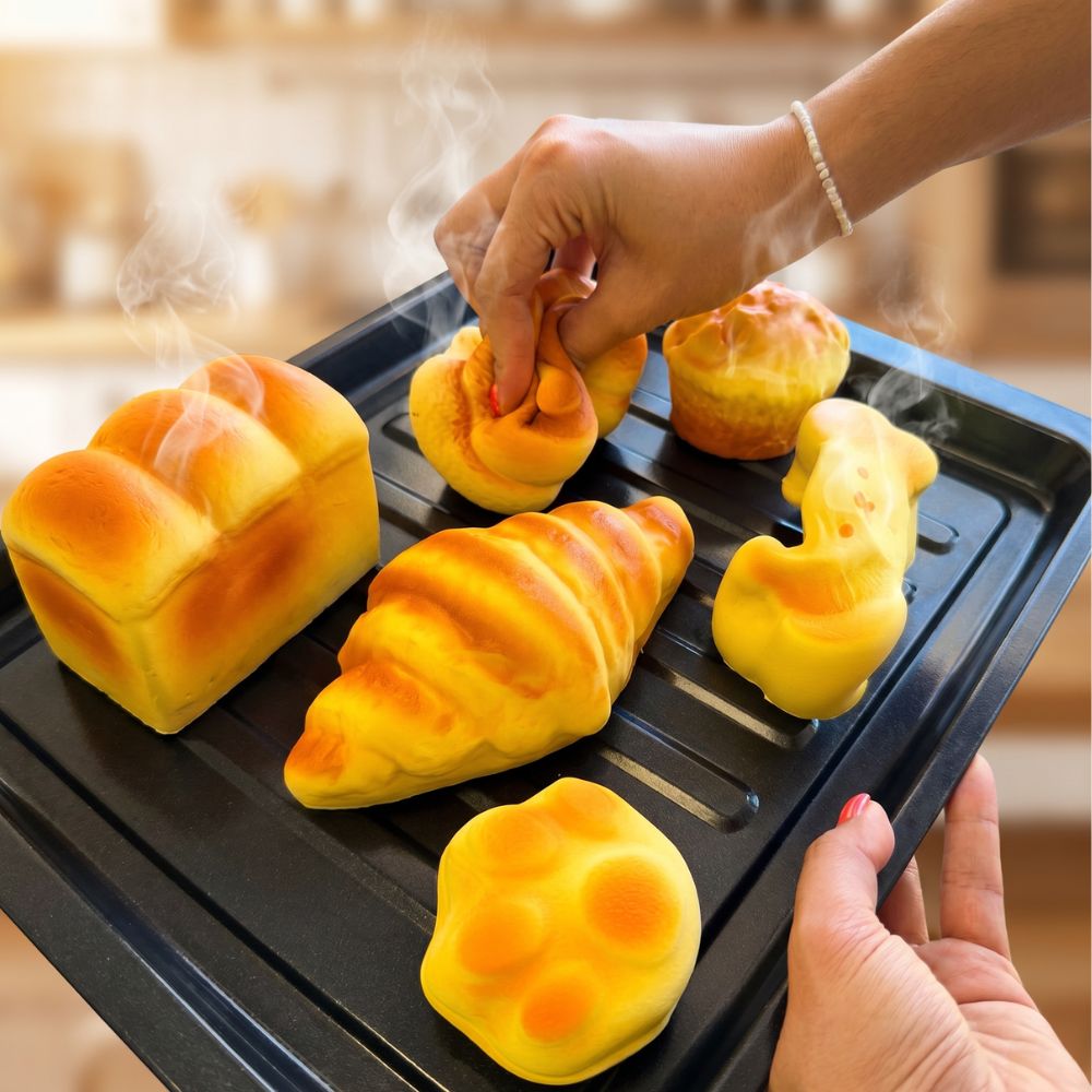 Squishy con olor a pan de La Casa de las Carcasas kawaii
