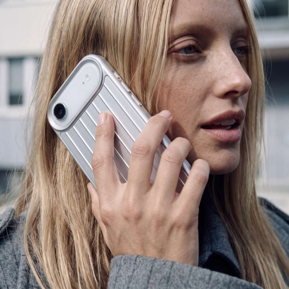 Cover Titan per iPhone Air